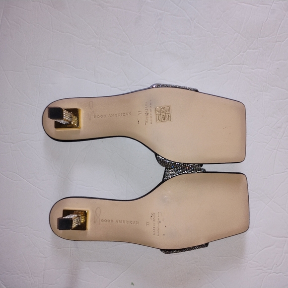 NEW Good American Kickstand Slide Mules‎ Rhinestone Glam Size 7.5 - Picture 3 of 3